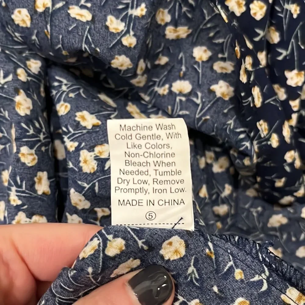 Backless Floral Print Dress - Picture 8 of 8